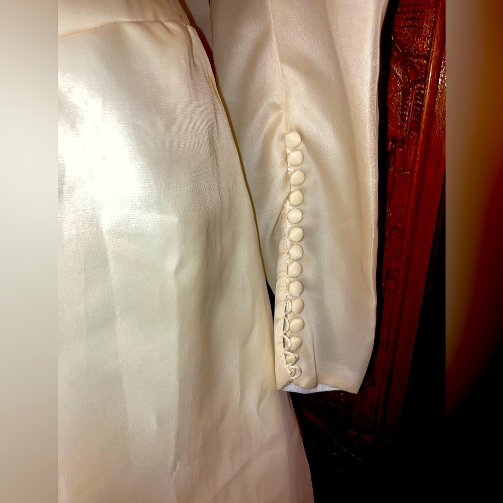 Vintage Oscar de la Renta 💯 silk wedding dress - Picture 10 of 16